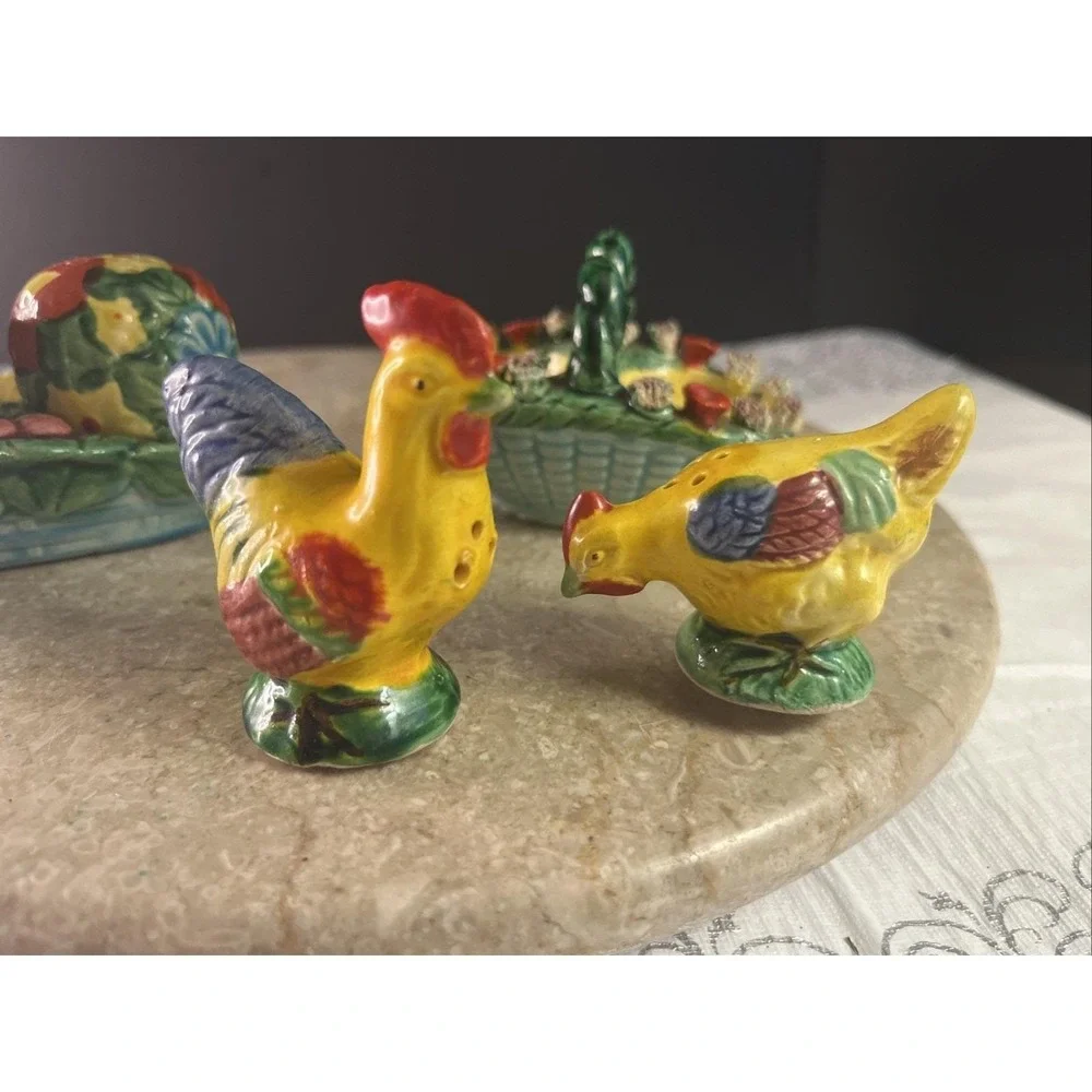 2 Sets VTG Japanese Floral And Rooster &Chicken Salt And Pepper  Shakers W/Trays